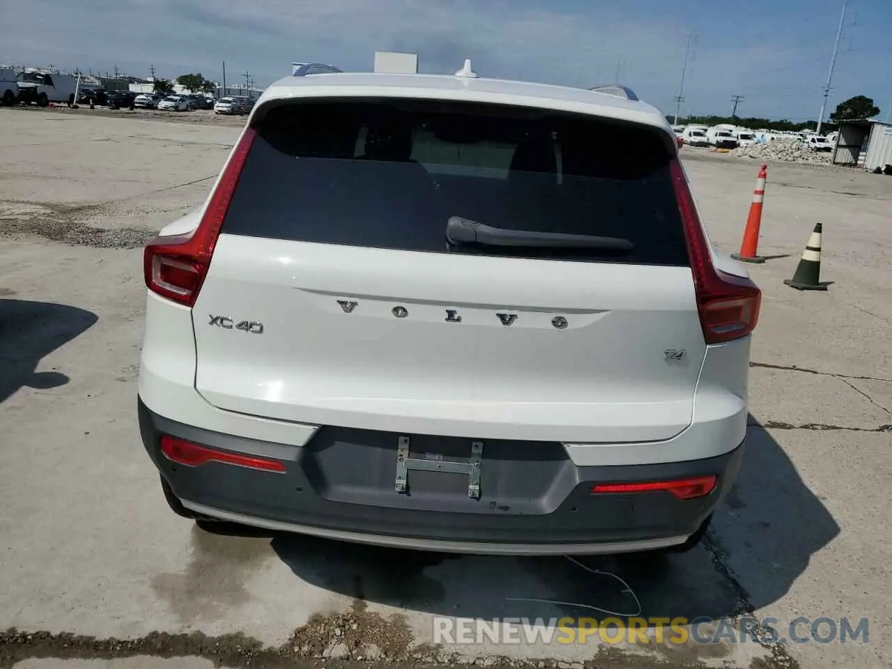 6 Фотография поврежденного автомобиля YV4AC2HK3K2068990 VOLVO XC40 2019