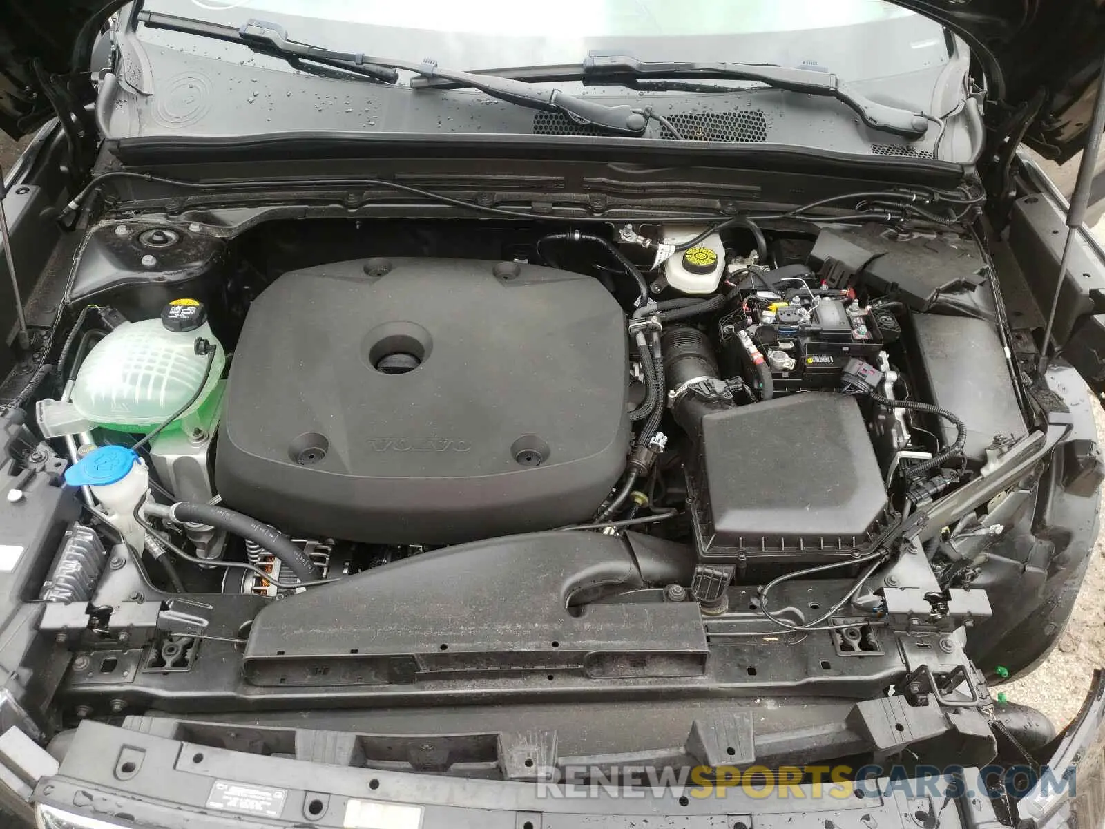 7 Photograph of a damaged car YV4162UKXL2200397 VOLVO XC40 2020