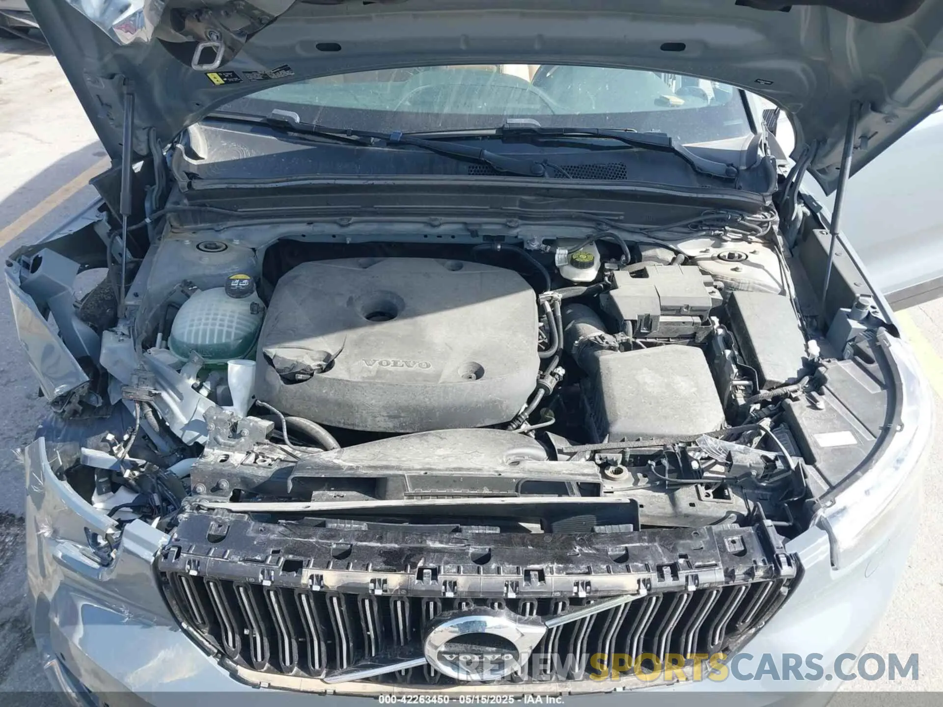 10 Фотография поврежденного автомобиля YV4162UL2L2306951 VOLVO XC40 2020