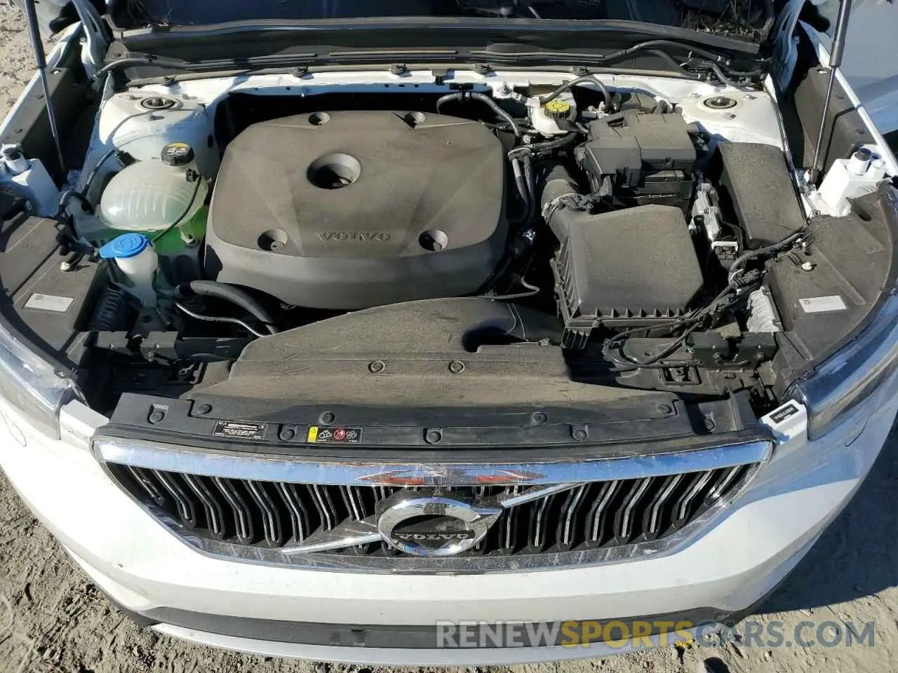 12 Photograph of a damaged car YV4162UL4L2296469 VOLVO XC40 2020