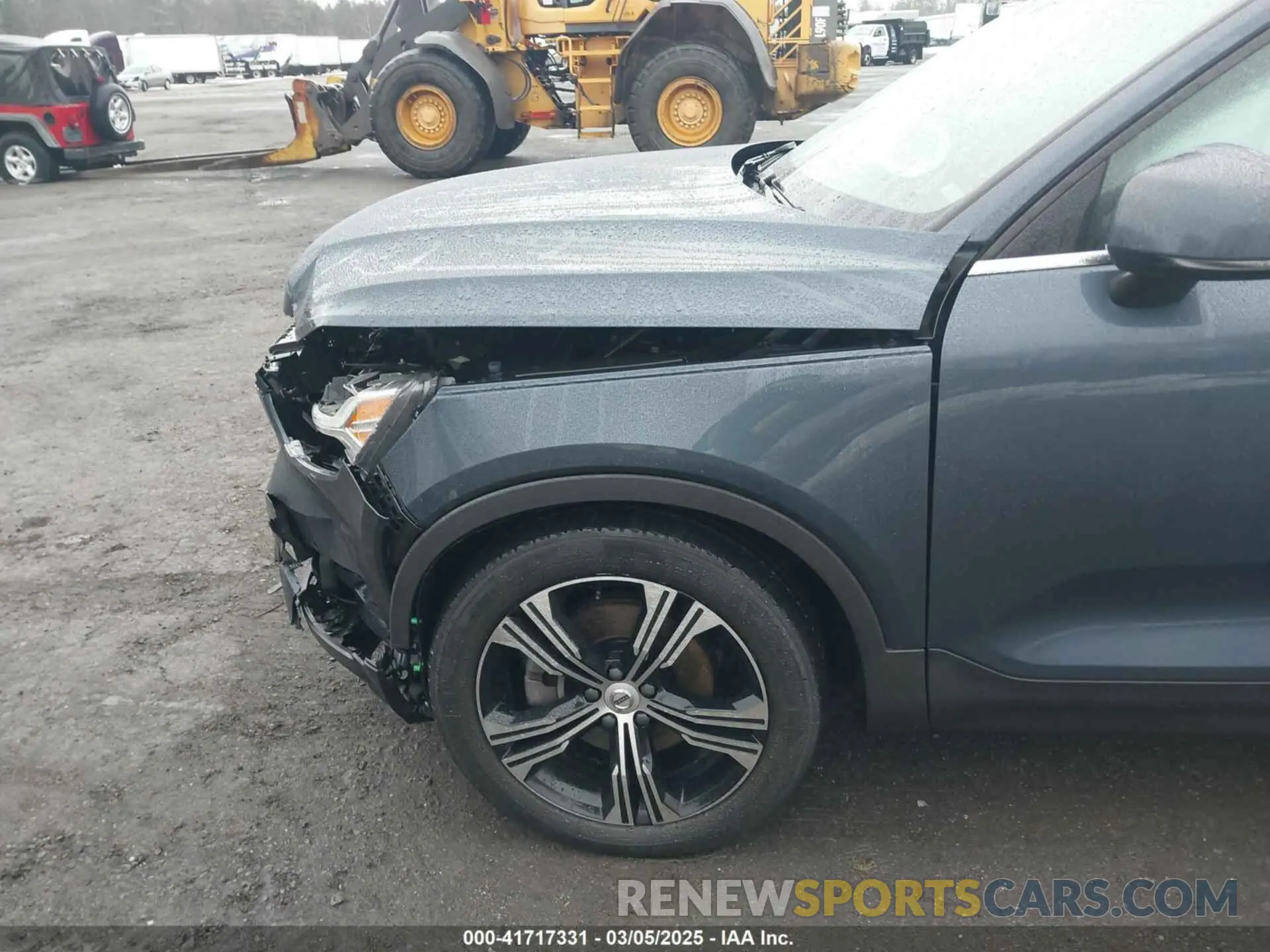 18 Photograph of a damaged car YV4162UL9L2264634 VOLVO XC40 2020