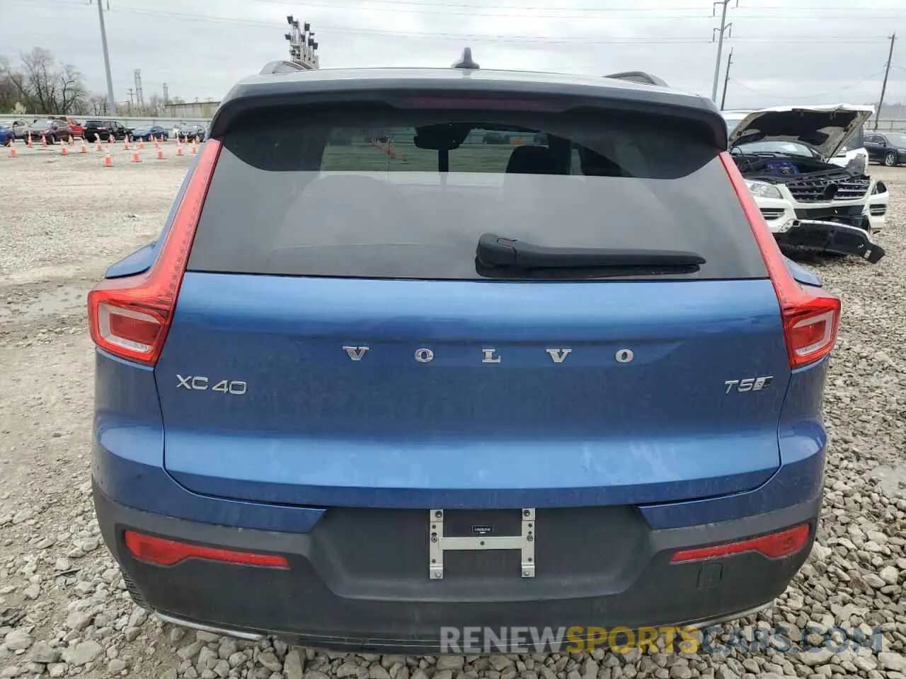 6 Фотография поврежденного автомобиля YV4162UM0L2307461 VOLVO XC40 2020