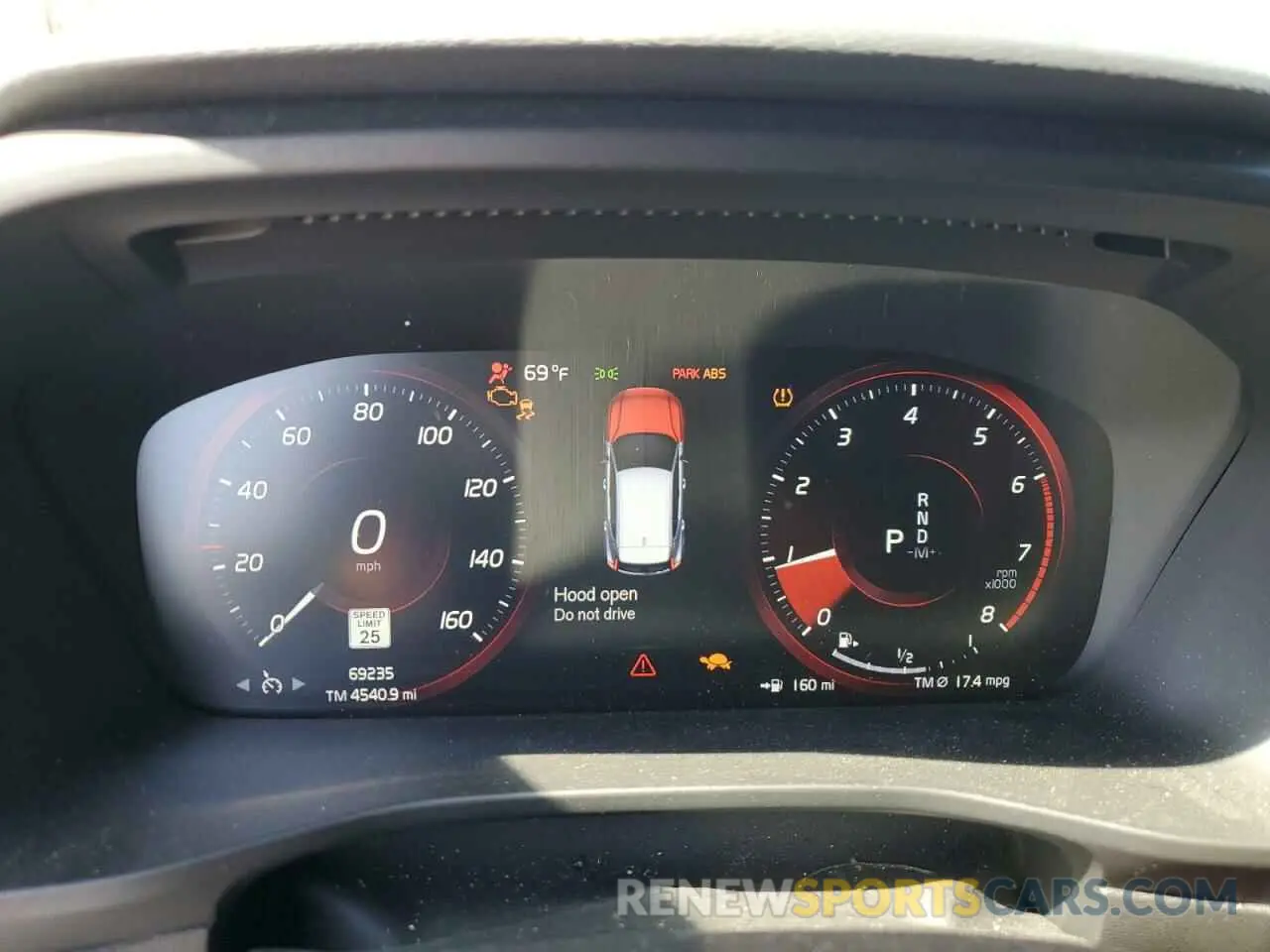 9 Фотография поврежденного автомобиля YV4AC2HK4L2338360 VOLVO XC40 2020