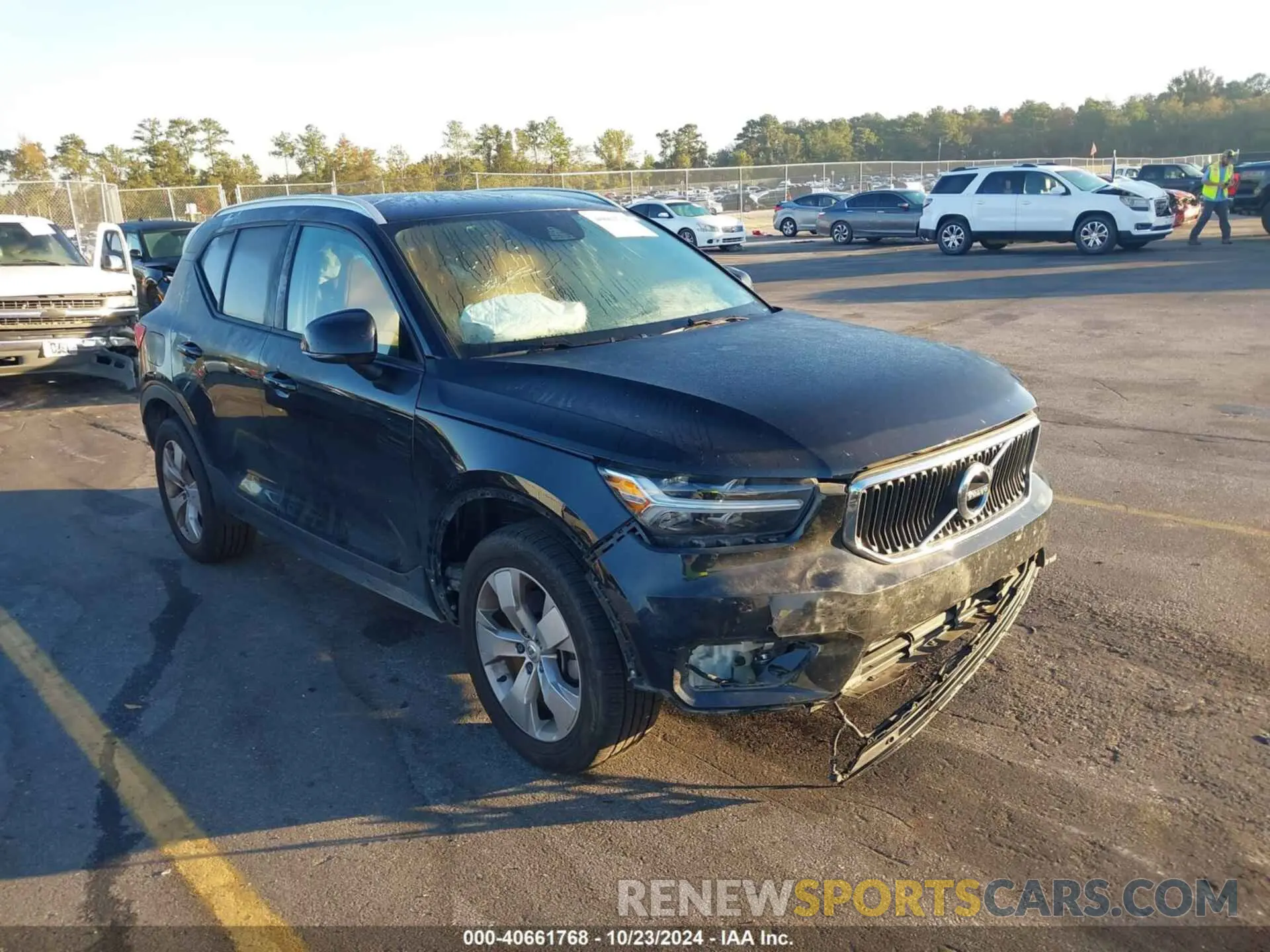 1 Photograph of a damaged car YV4AC2HK5L2317419 VOLVO XC40 2020