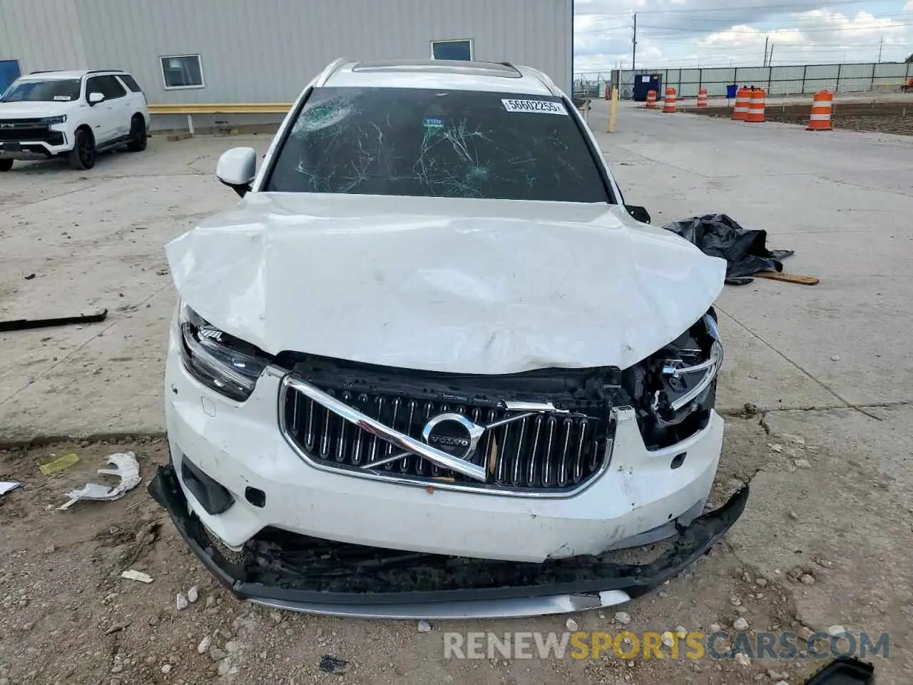5 Photograph of a damaged car YV4AC2HL9L2244158 VOLVO XC40 2020