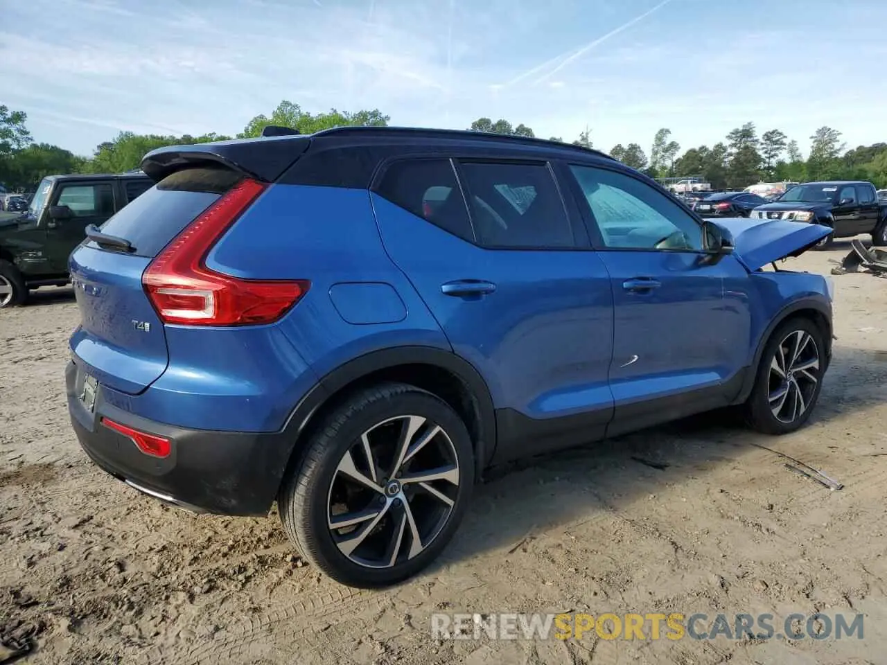 3 Фотография поврежденного автомобиля YV4AC2HM9L2323676 VOLVO XC40 2020