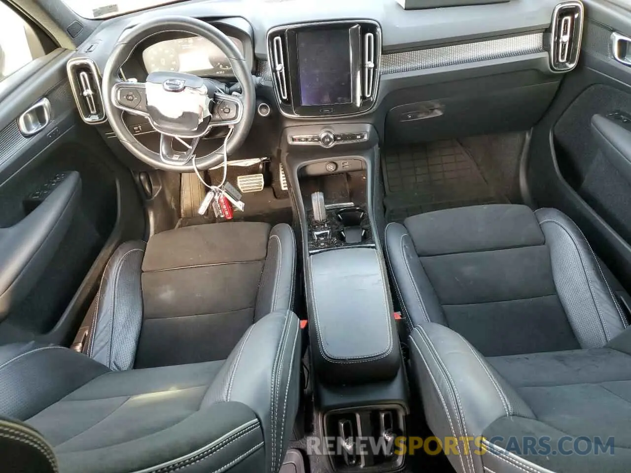 8 Фотография поврежденного автомобиля YV4AC2HM9L2323676 VOLVO XC40 2020