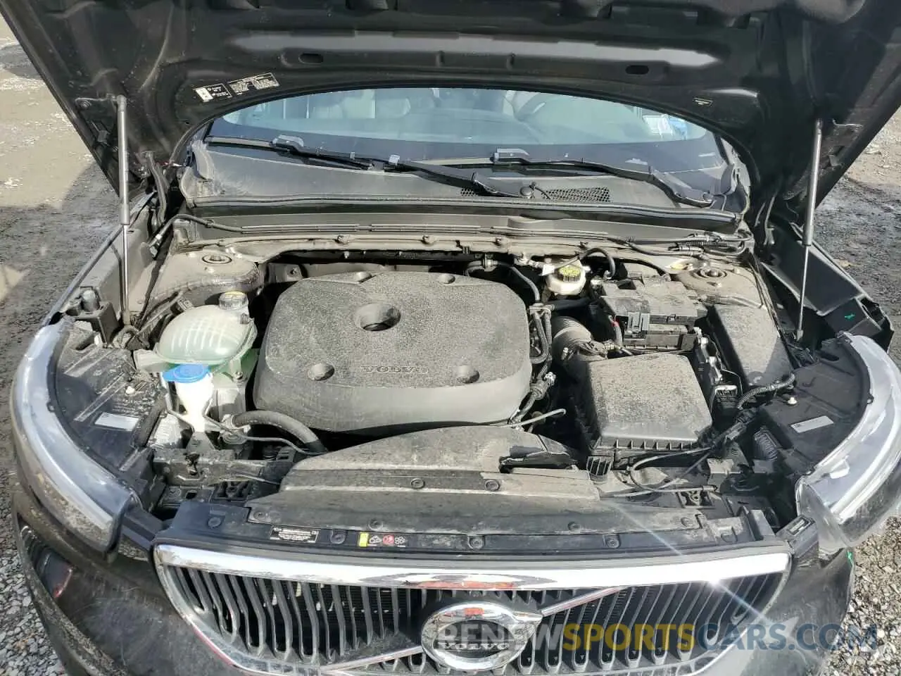 12 Photograph of a damaged car YV4162UK2M2420277 VOLVO XC40 2021