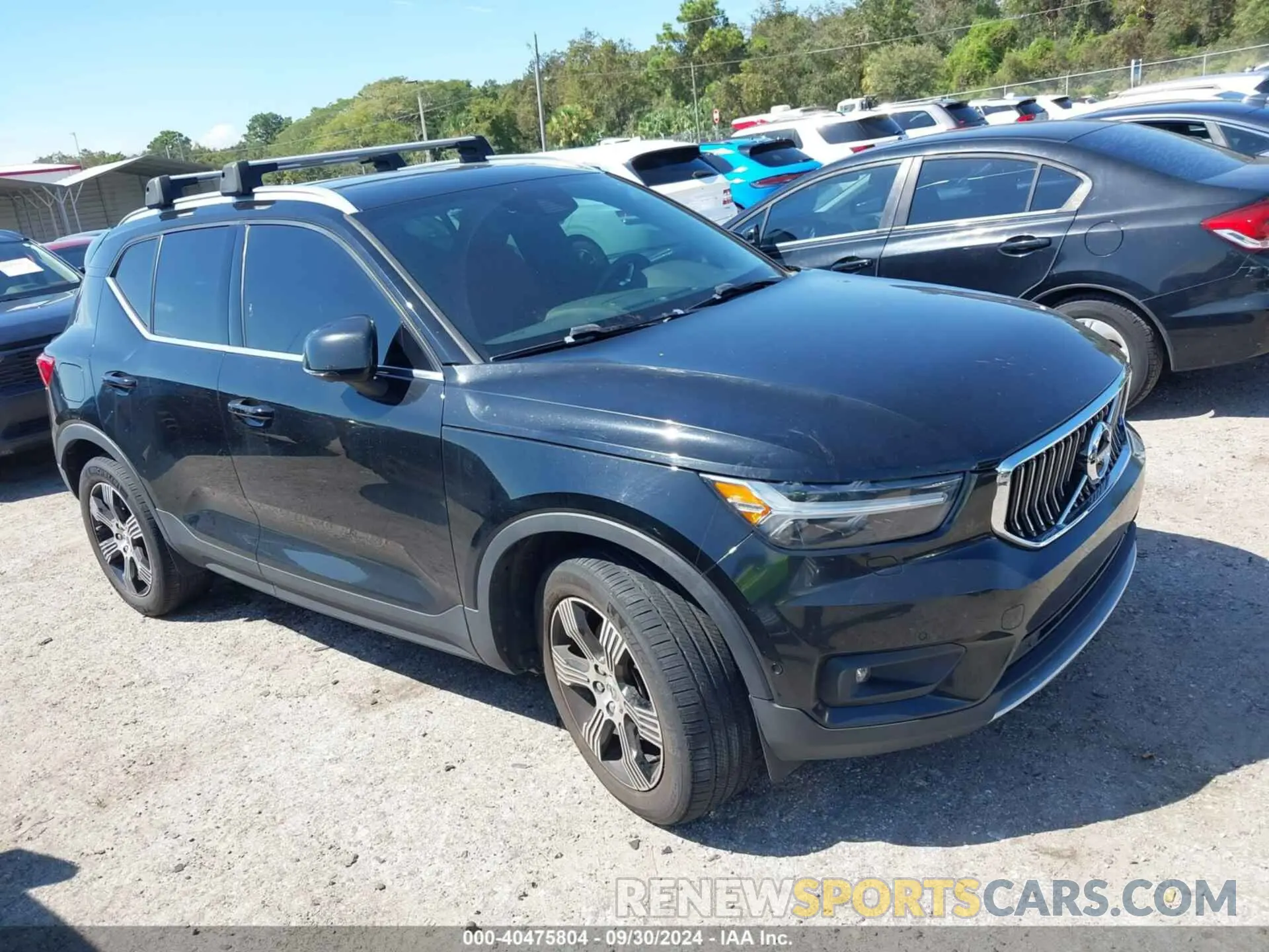 1 Photograph of a damaged car YV4162UL3M2526438 VOLVO XC40 2021