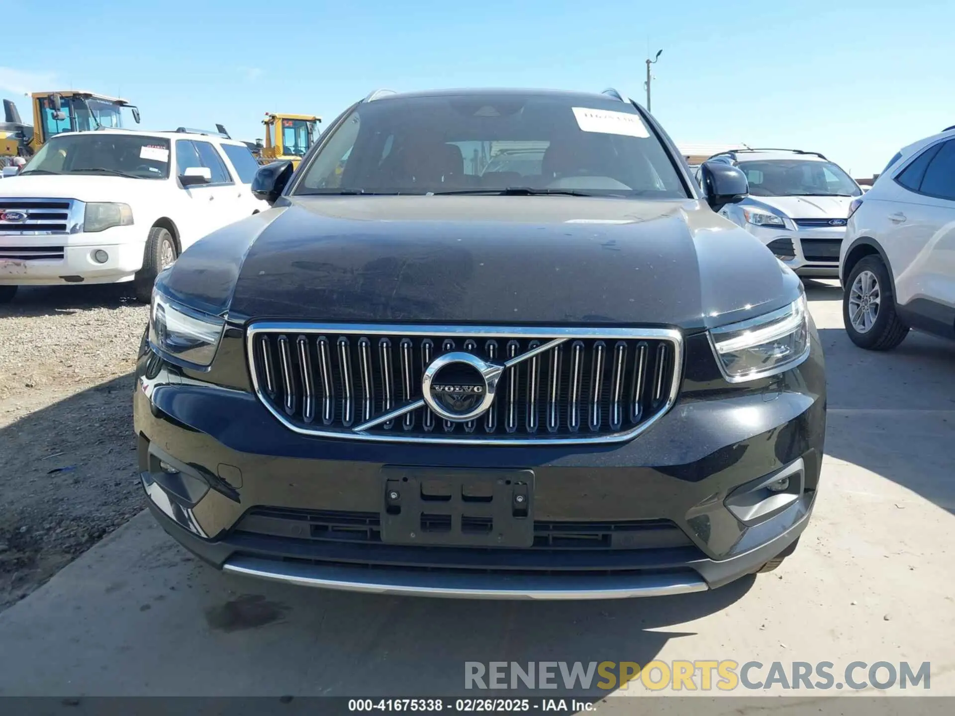 12 Photograph of a damaged car YV4162UL5M2569999 VOLVO XC40 2021