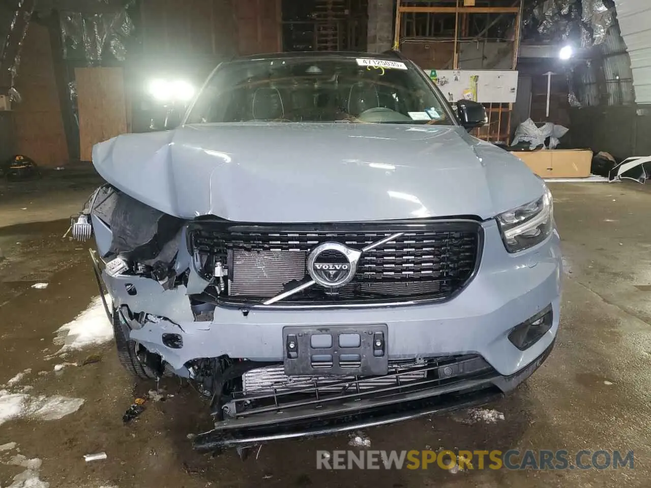 5 Фотография поврежденного автомобиля YV4162UM0M2585469 VOLVO XC40 2021