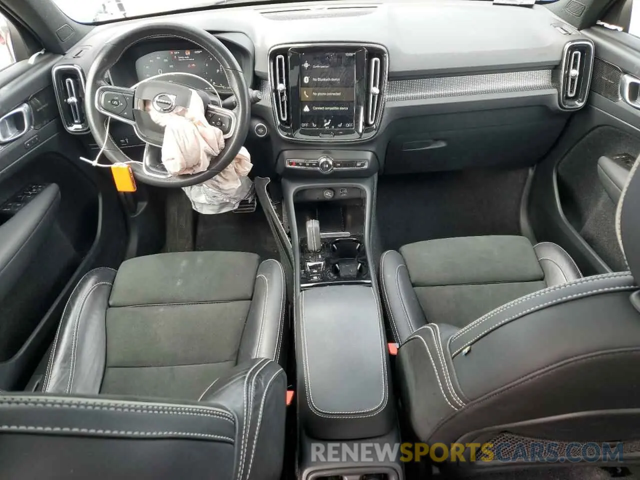8 Фотография поврежденного автомобиля YV4162UM7M2565137 VOLVO XC40 2021