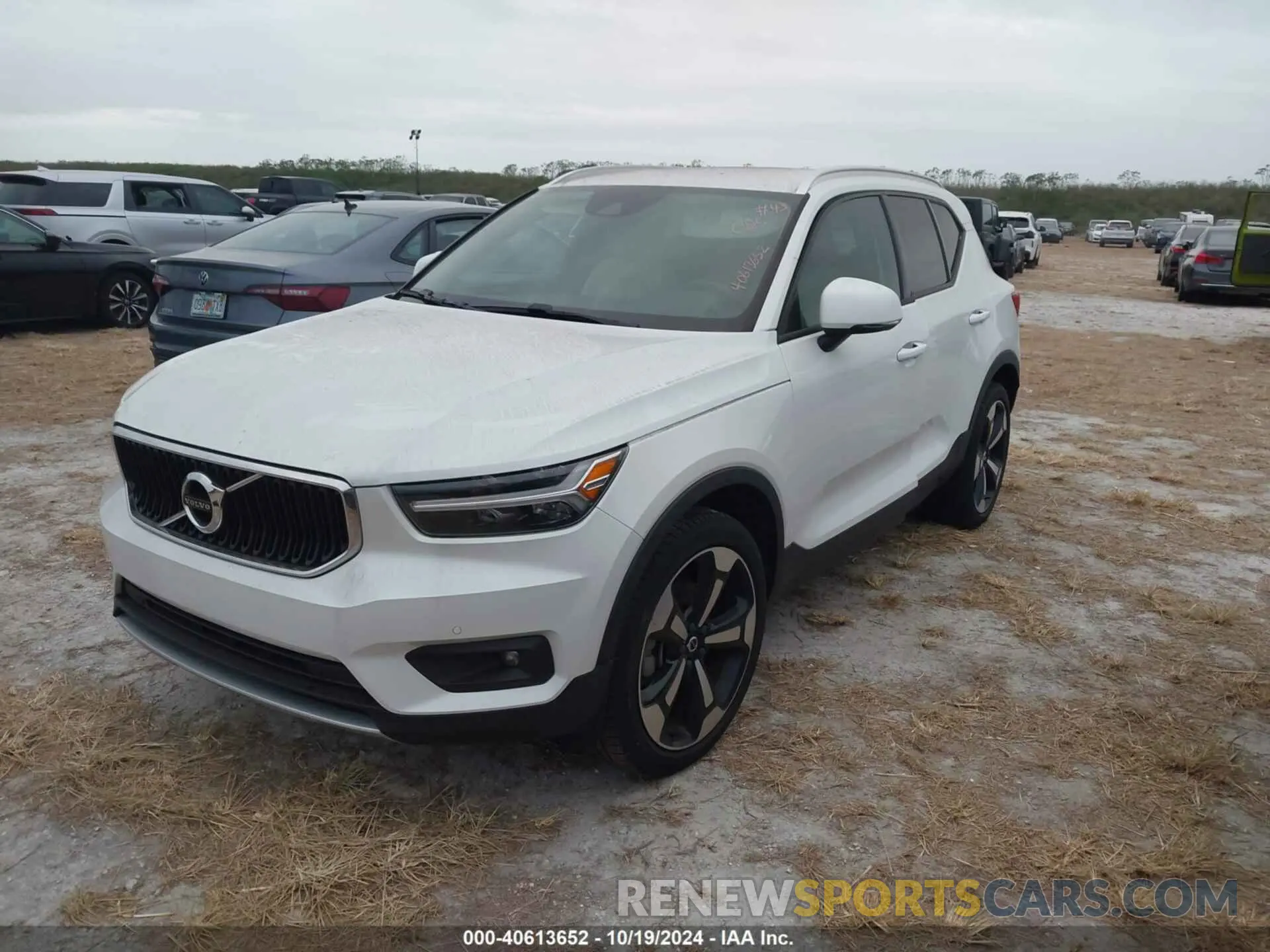 2 Photograph of a damaged car YV4AC2HK0M2490363 VOLVO XC40 2021