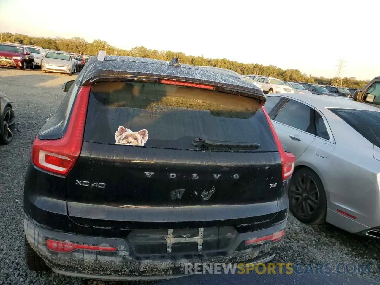 6 Photograph of a damaged car YV4AC2HKXM2430316 VOLVO XC40 2021