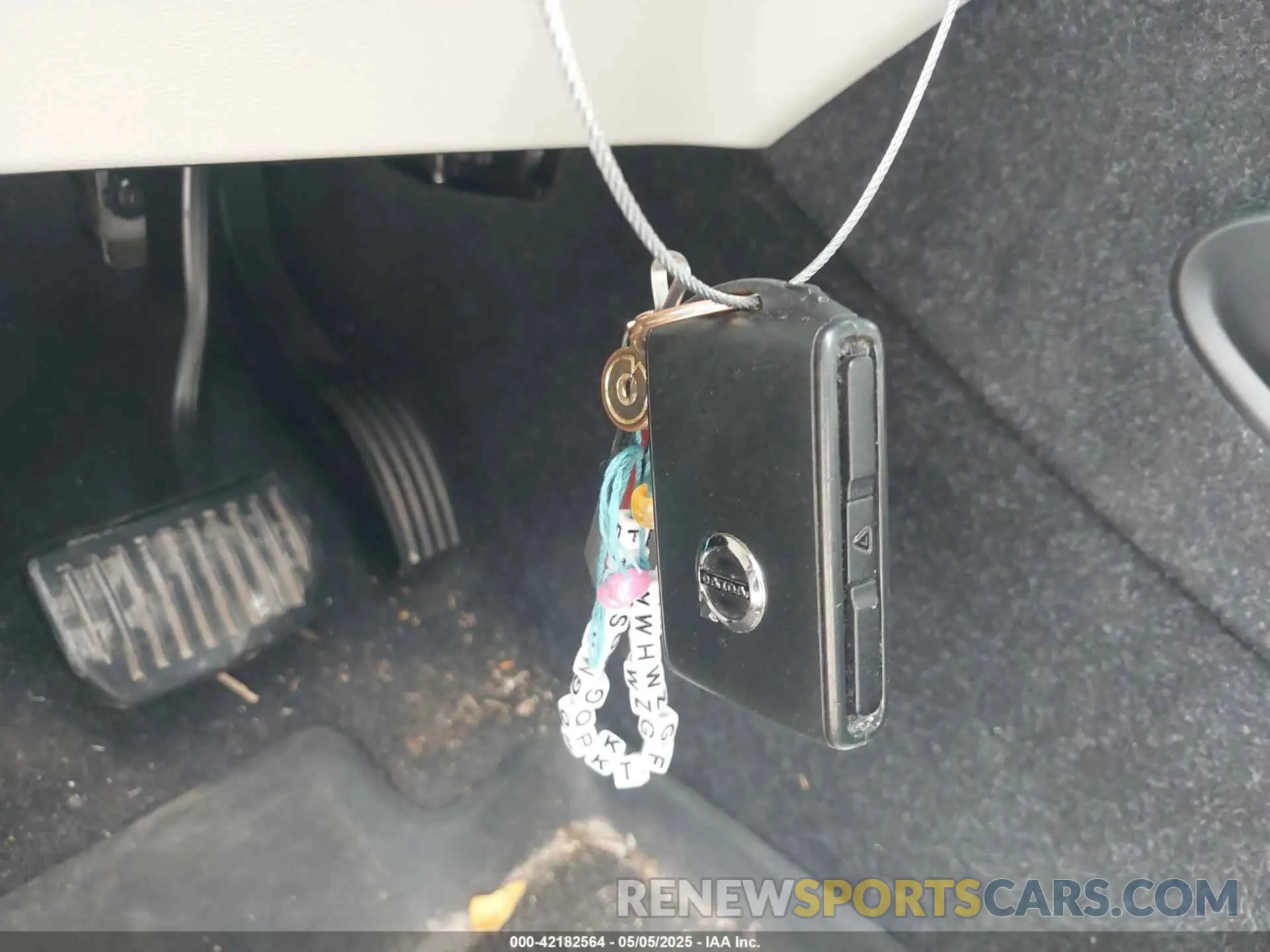 11 Photograph of a damaged car YV4AC2HKXM2464627 VOLVO XC40 2021