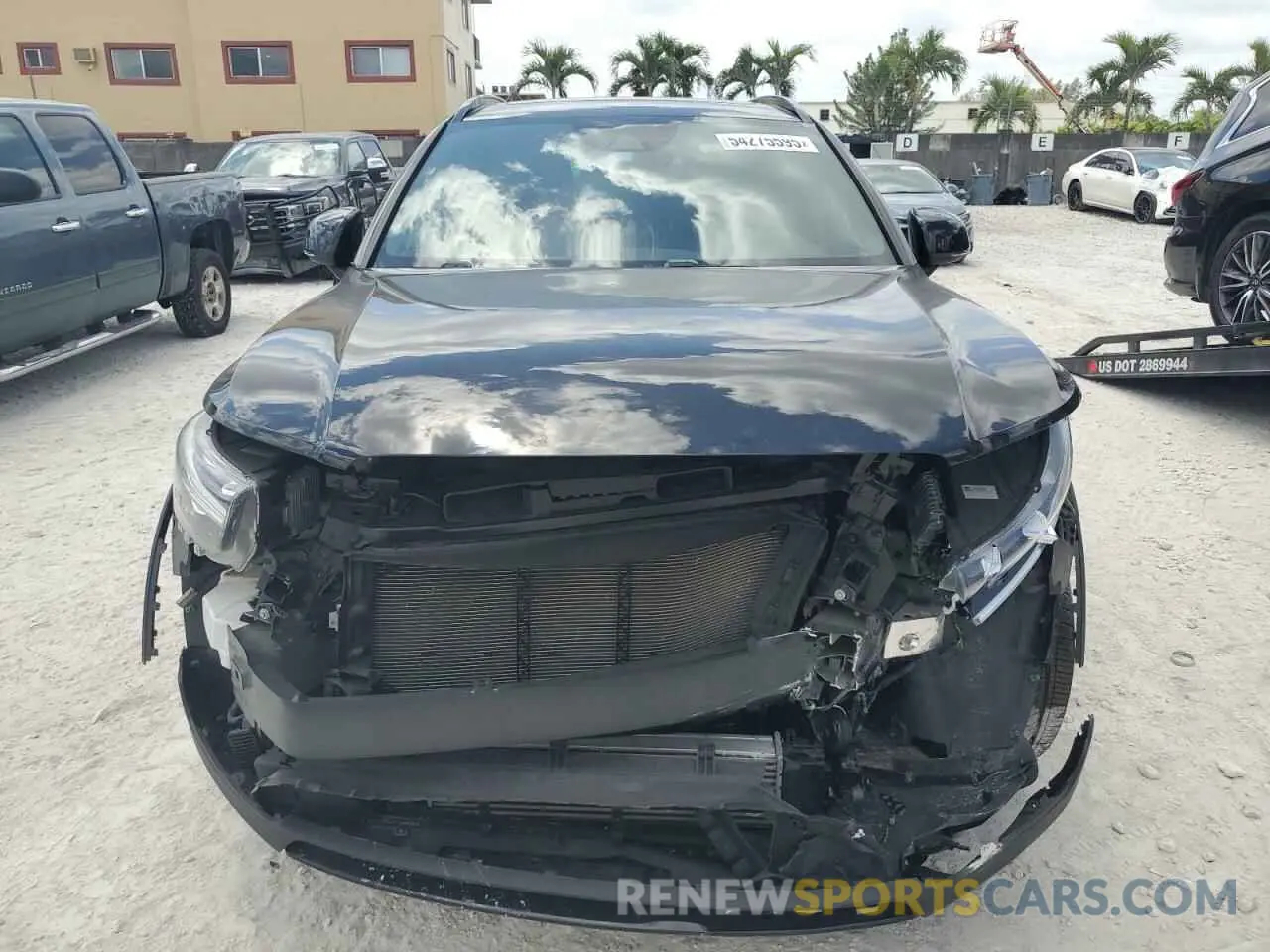 5 Photograph of a damaged car YV4AC2HM1M2470902 VOLVO XC40 2021