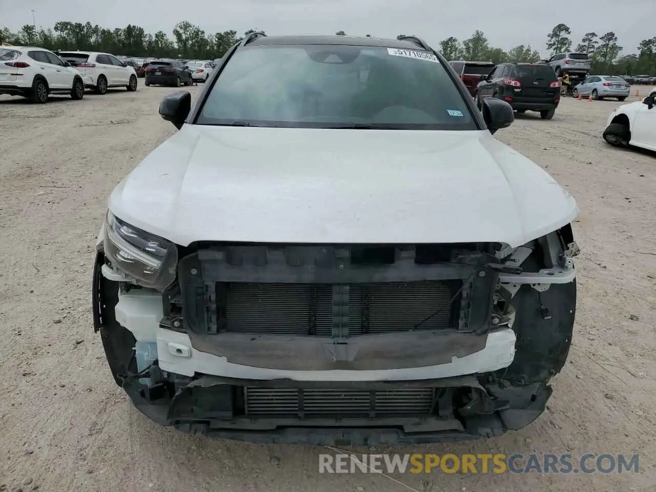 5 Photograph of a damaged car YV4AC2HM8M2414648 VOLVO XC40 2021