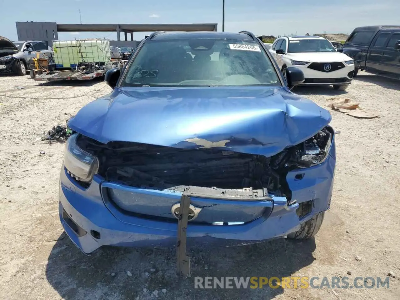 5 Photograph of a damaged car YV4ED3UR2M2558167 VOLVO XC40 2021