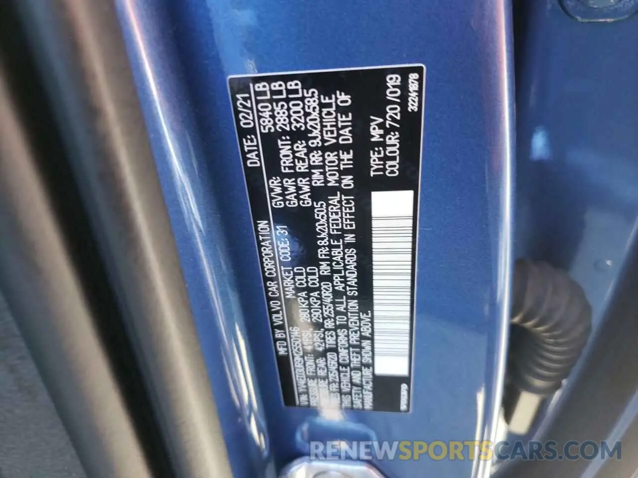 10 Photograph of a damaged car YV4ED3UR9M2550146 VOLVO XC40 2021