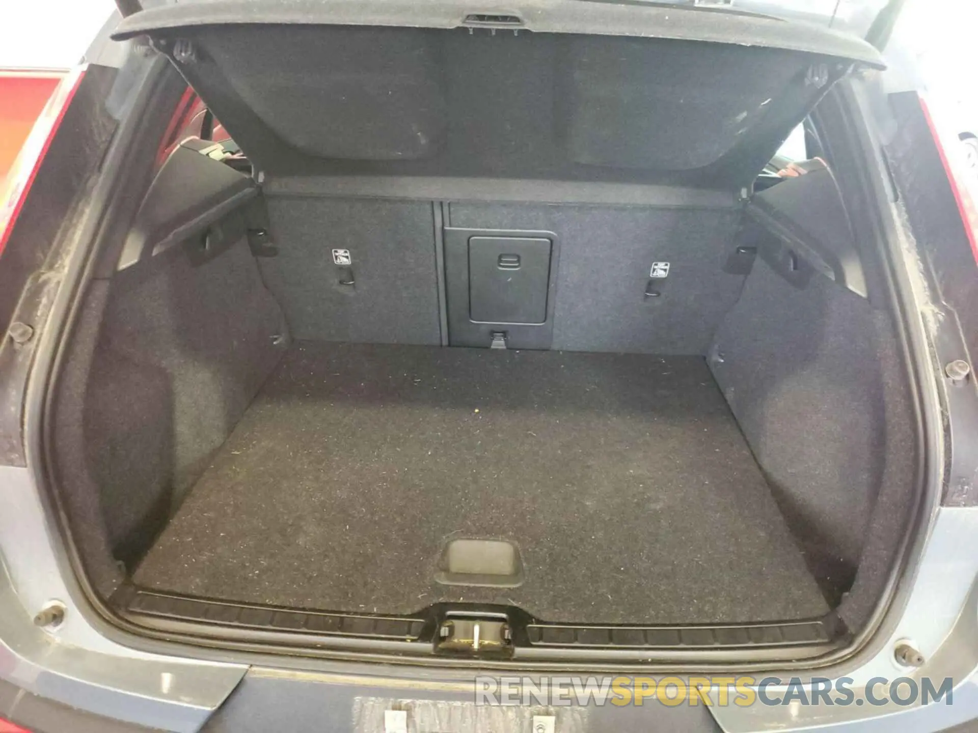 17 Фотография поврежденного автомобиля YV4162UK7N2764639 VOLVO XC40 2022