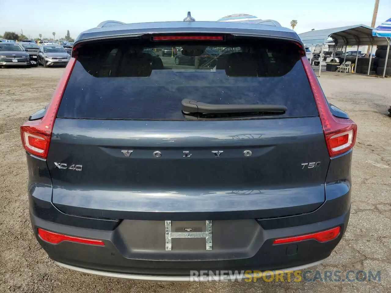 6 Photograph of a damaged car YV4162UL0N2787155 VOLVO XC40 2022