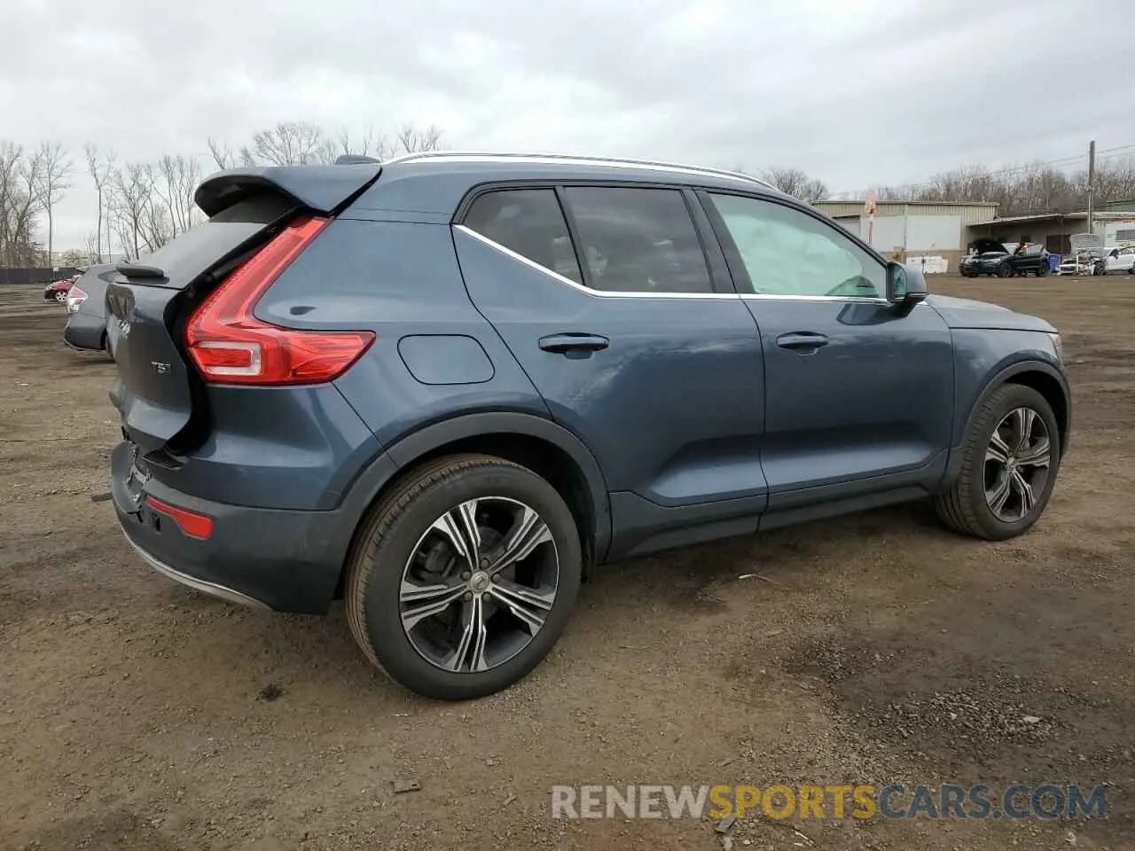 3 Фотография поврежденного автомобиля YV4162UL3N2646788 VOLVO XC40 2022