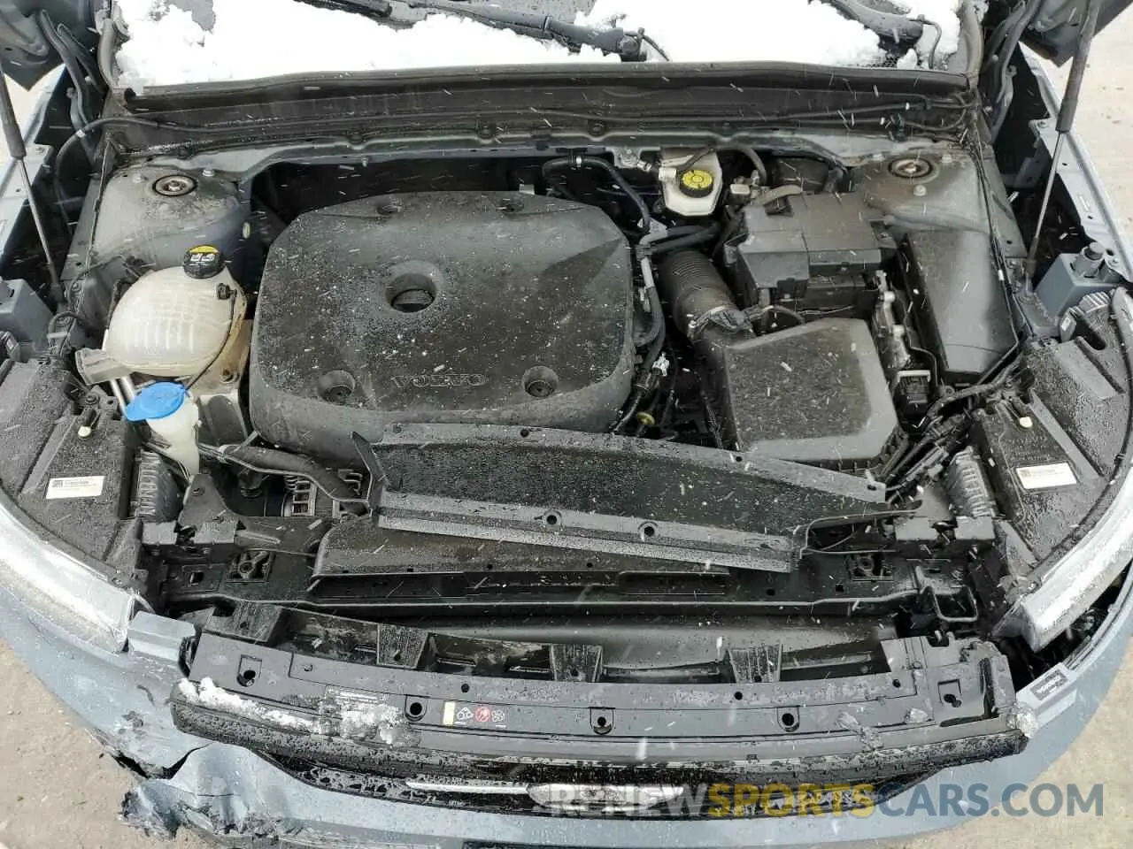 12 Фотография поврежденного автомобиля YV4162UM3N2647058 VOLVO XC40 2022