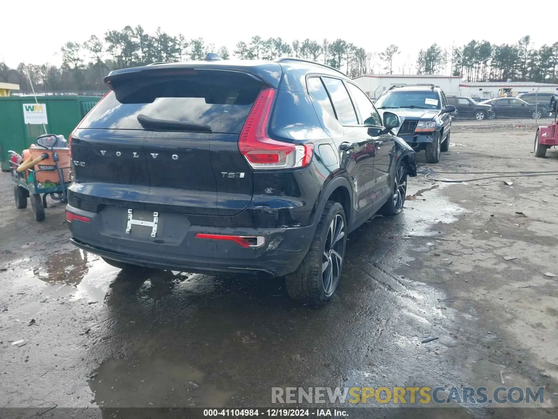 4 Фотография поврежденного автомобиля YV4162UMXN2649261 VOLVO XC40 2022