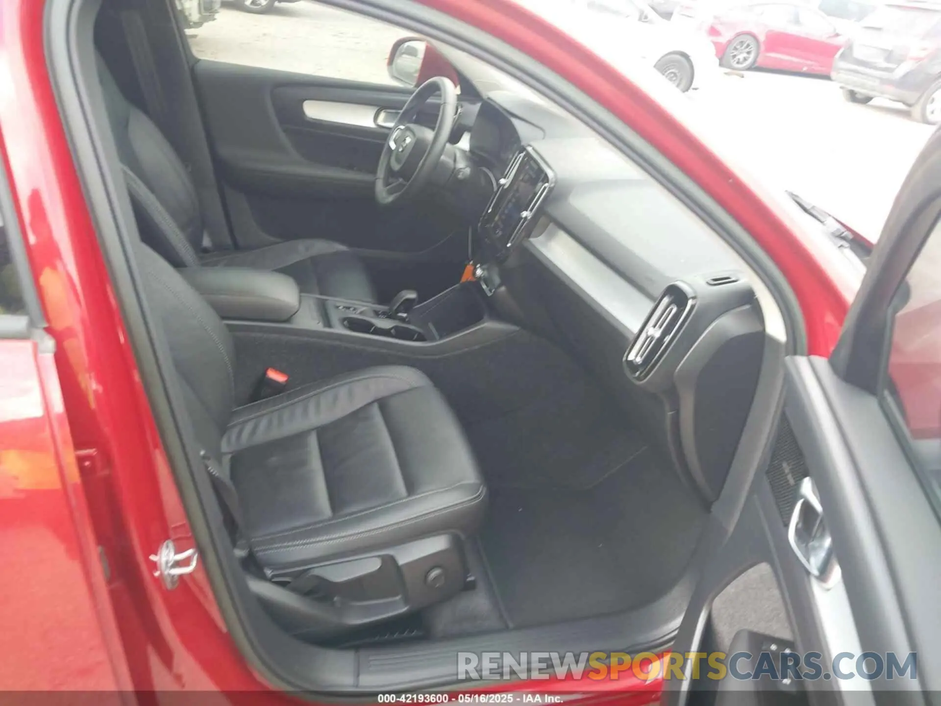 5 Фотография поврежденного автомобиля YV4AC2HK5N2748975 VOLVO XC40 2022
