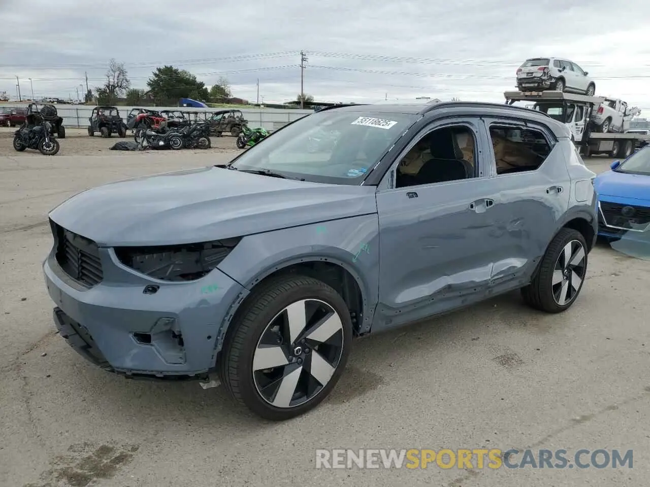 1 Фотография поврежденного автомобиля YV4ED3UM8P2961627 VOLVO XC40 2023