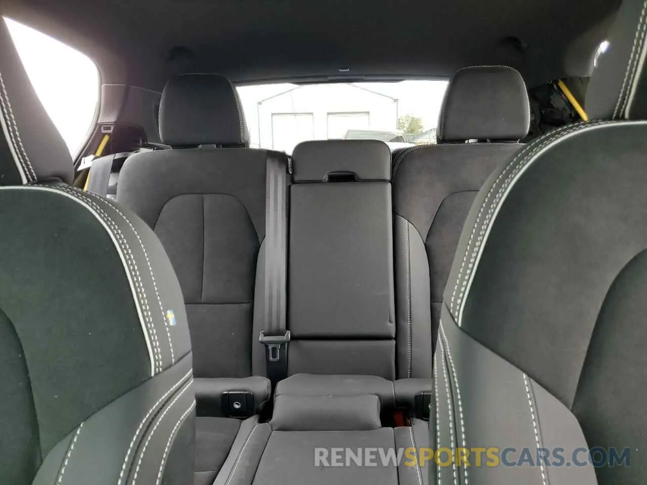 10 Фотография поврежденного автомобиля YV4ED3UM8P2961627 VOLVO XC40 2023