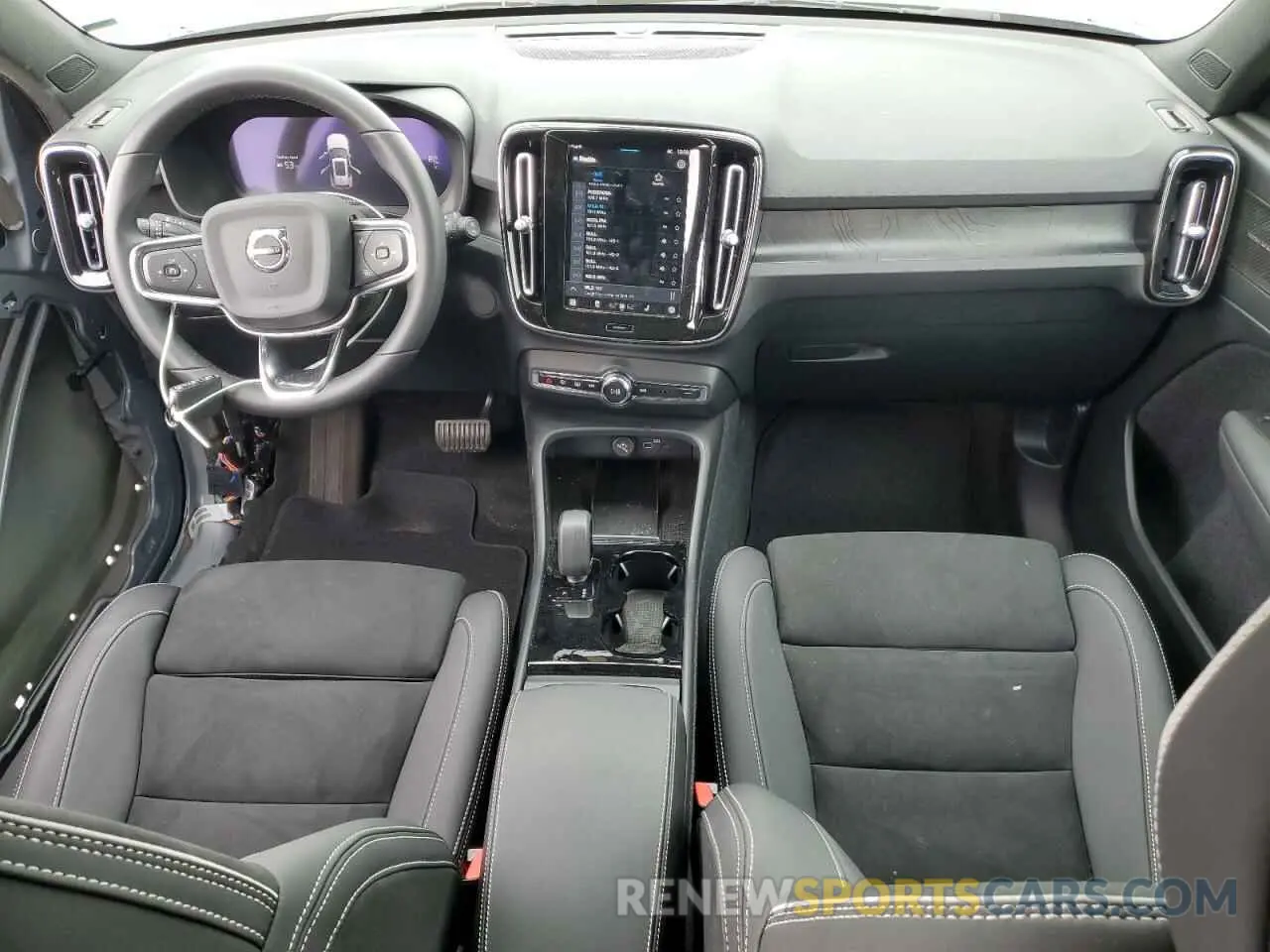8 Фотография поврежденного автомобиля YV4ED3UM8P2961627 VOLVO XC40 2023