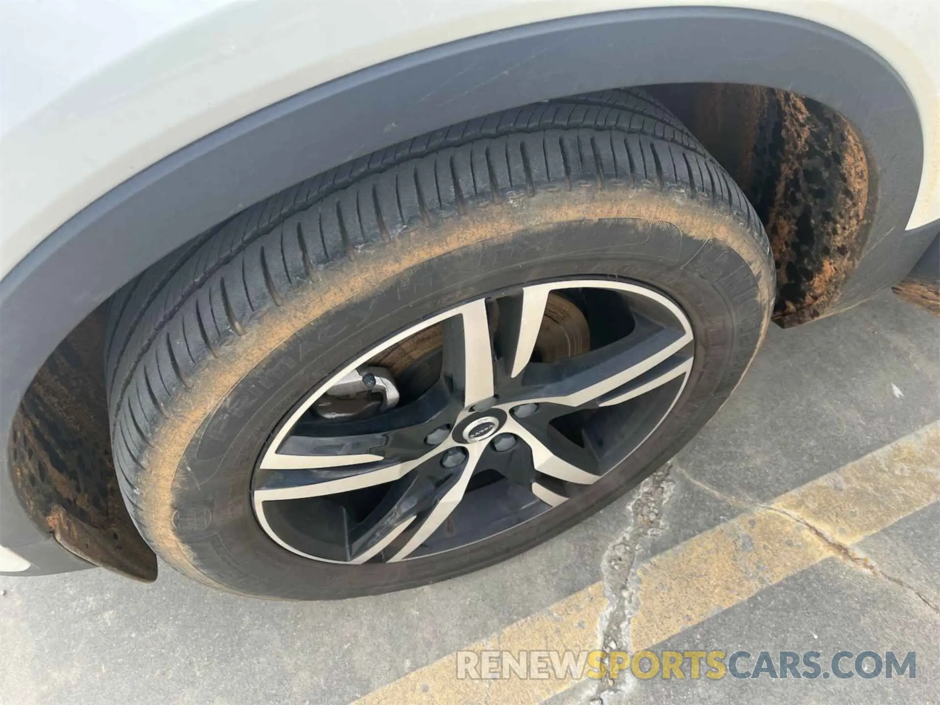 20 Photograph of a damaged car YV4K92HKXP2060377 VOLVO XC40 2023