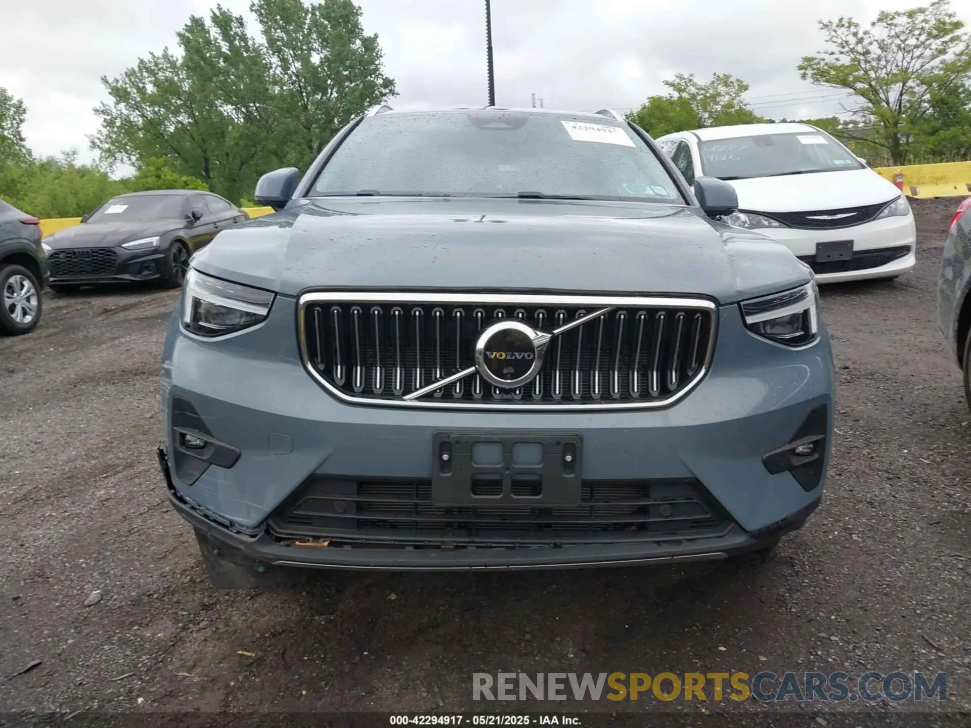 12 Photograph of a damaged car YV4L12UAXP2025895 VOLVO XC40 2023