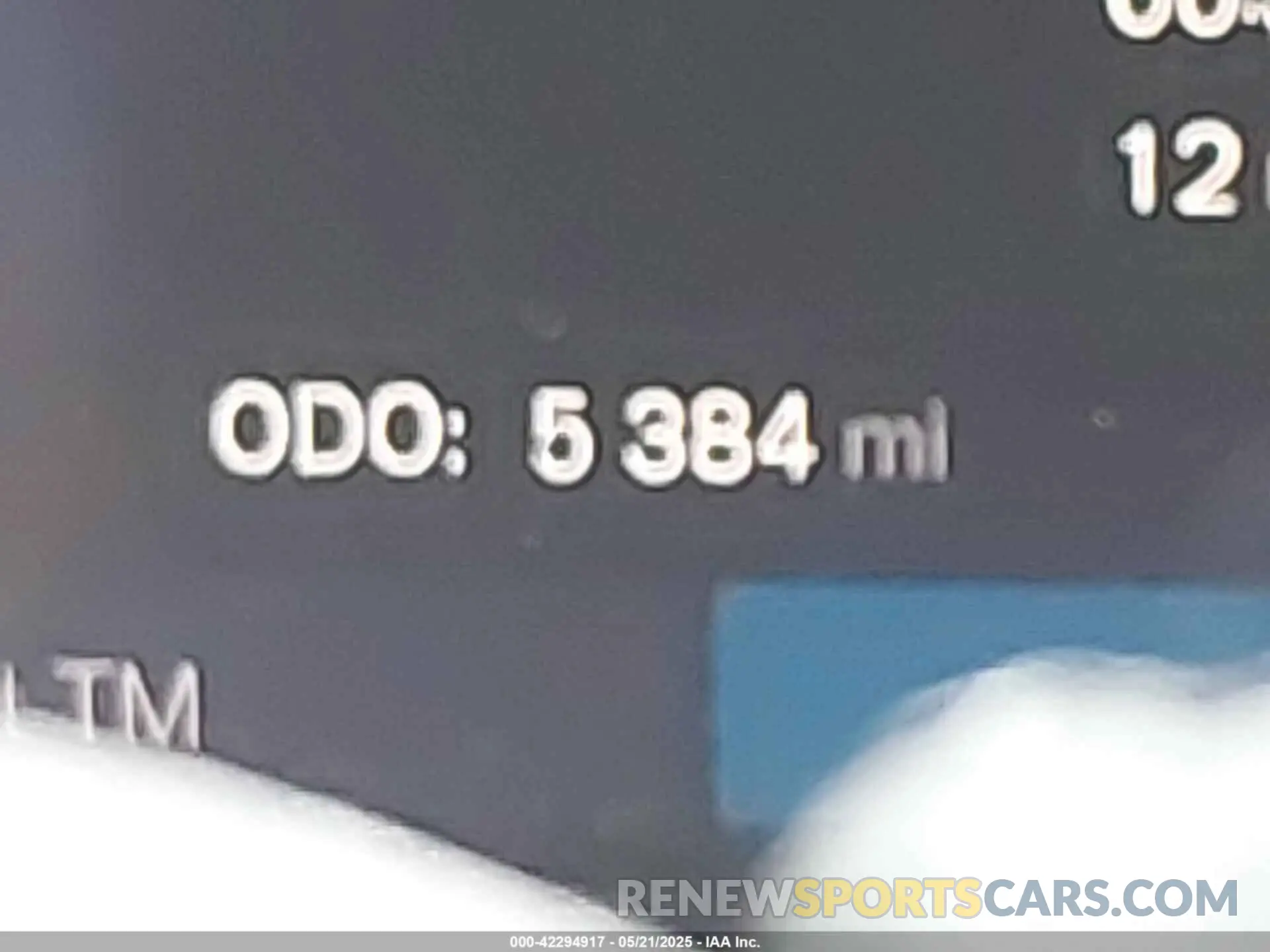 15 Photograph of a damaged car YV4L12UAXP2025895 VOLVO XC40 2023