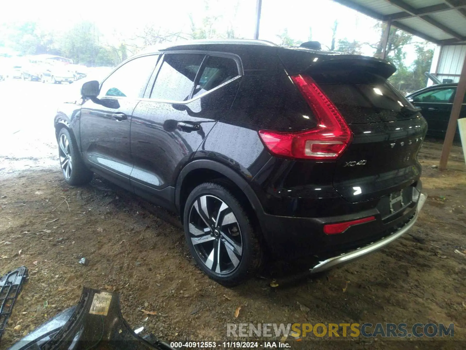 3 Фотография поврежденного автомобиля YV4L12UN6P2088821 VOLVO XC40 2023