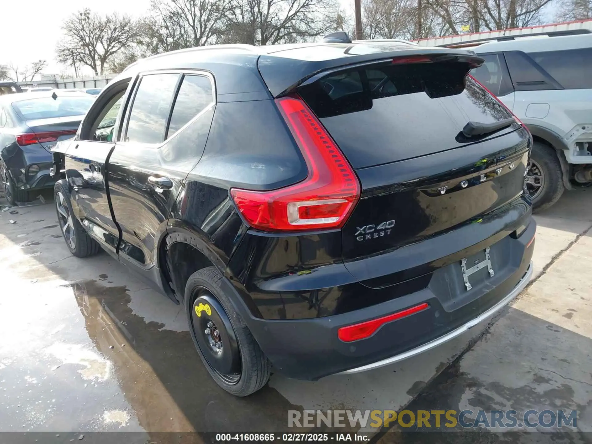 3 Фотография поврежденного автомобиля YV4L12UN9P2949683 VOLVO XC40 2023