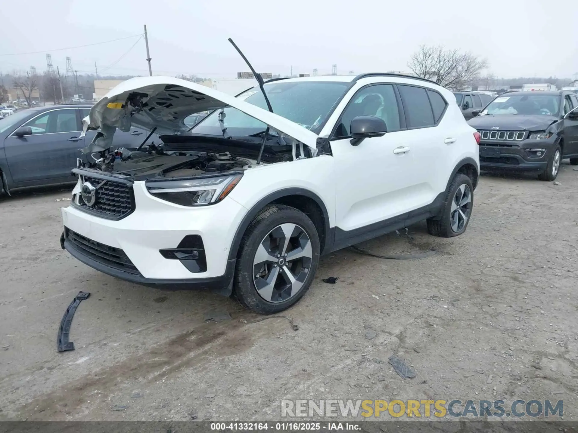 2 Photograph of a damaged car YV4L12UW4P2103325 VOLVO XC40 2023
