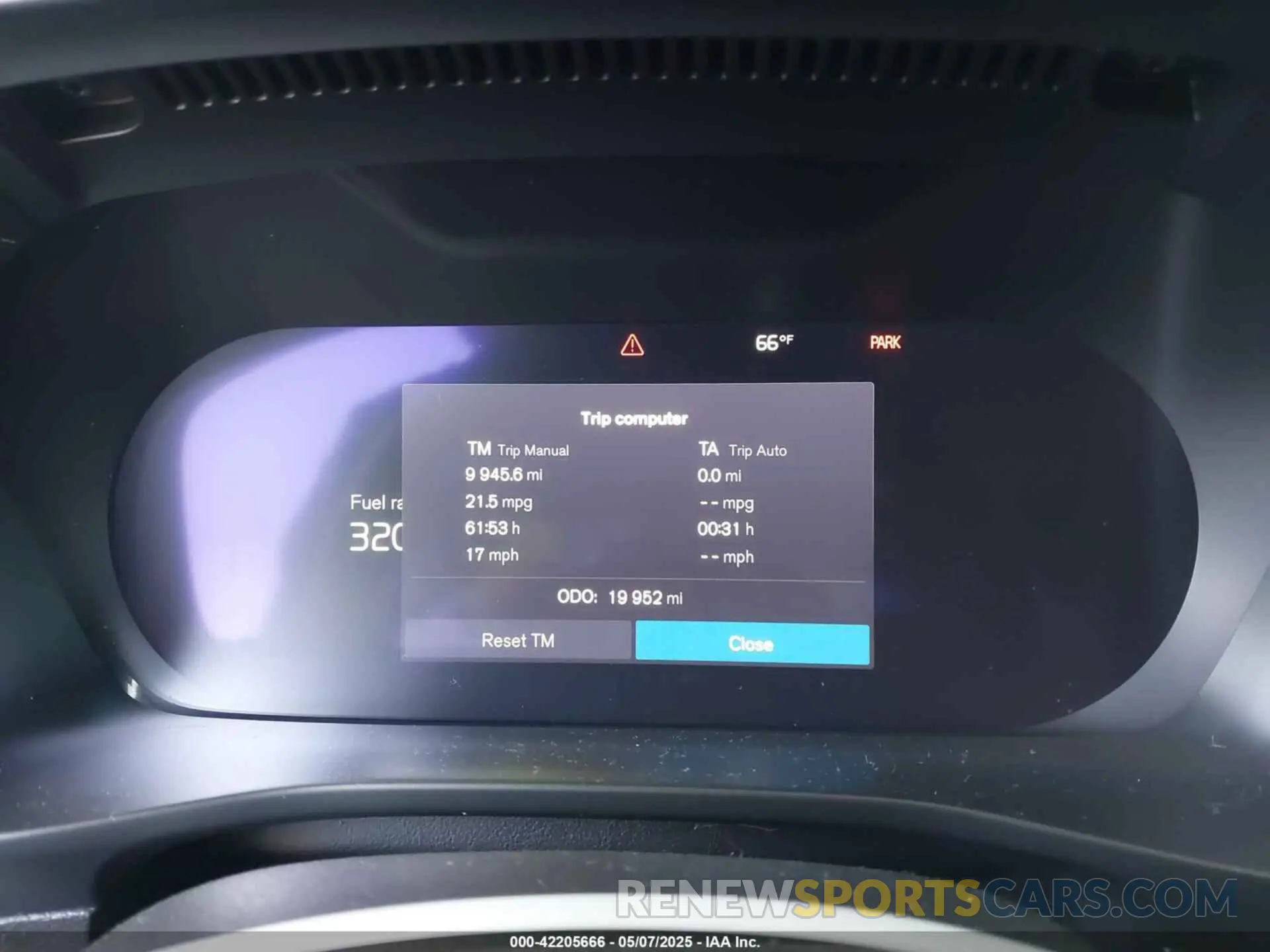 7 Photograph of a damaged car YV4L12UX9P2952245 VOLVO XC40 2023