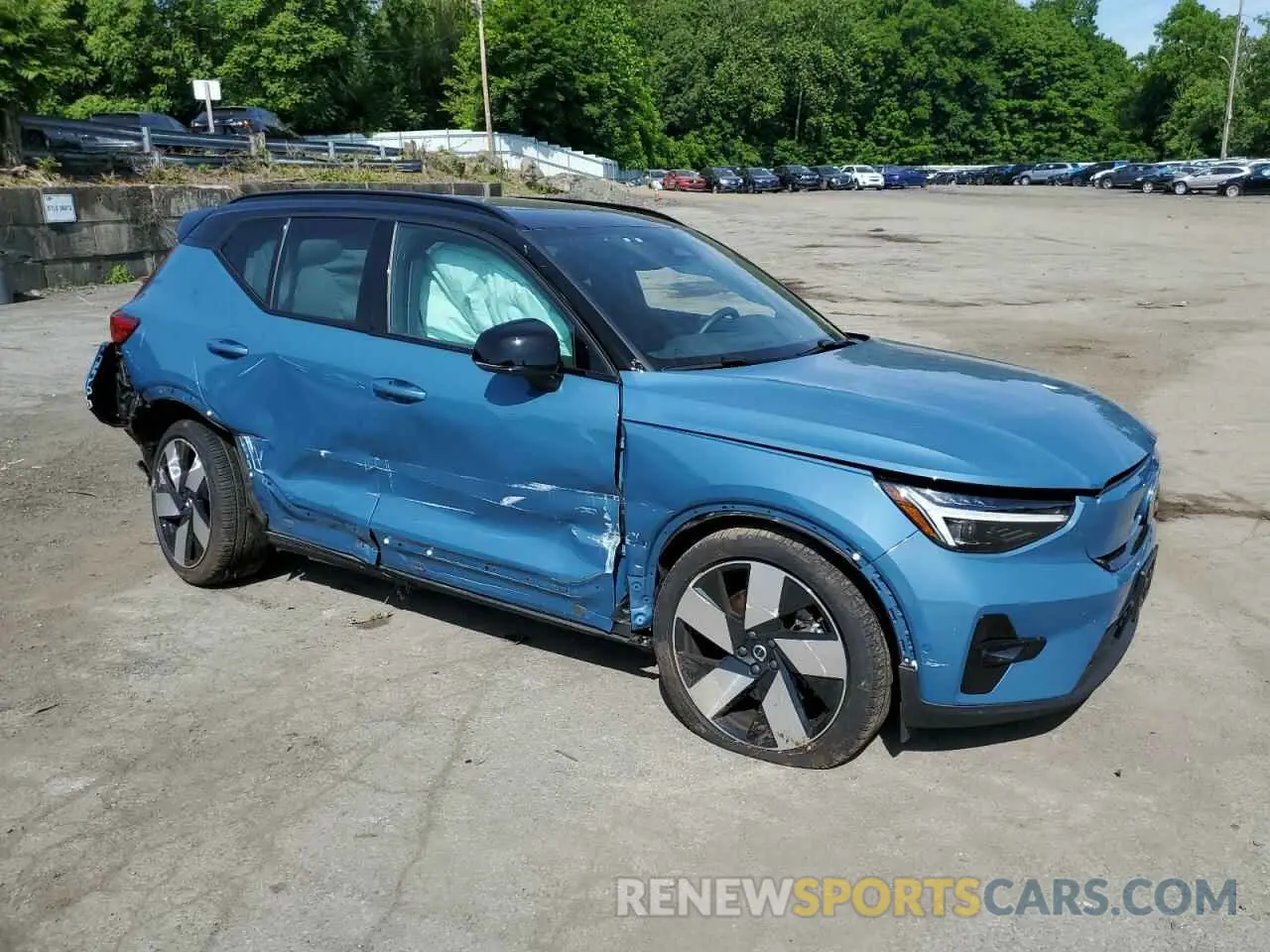 4 Фотография поврежденного автомобиля YV4ER3XL6R2240181 VOLVO XC40 2024