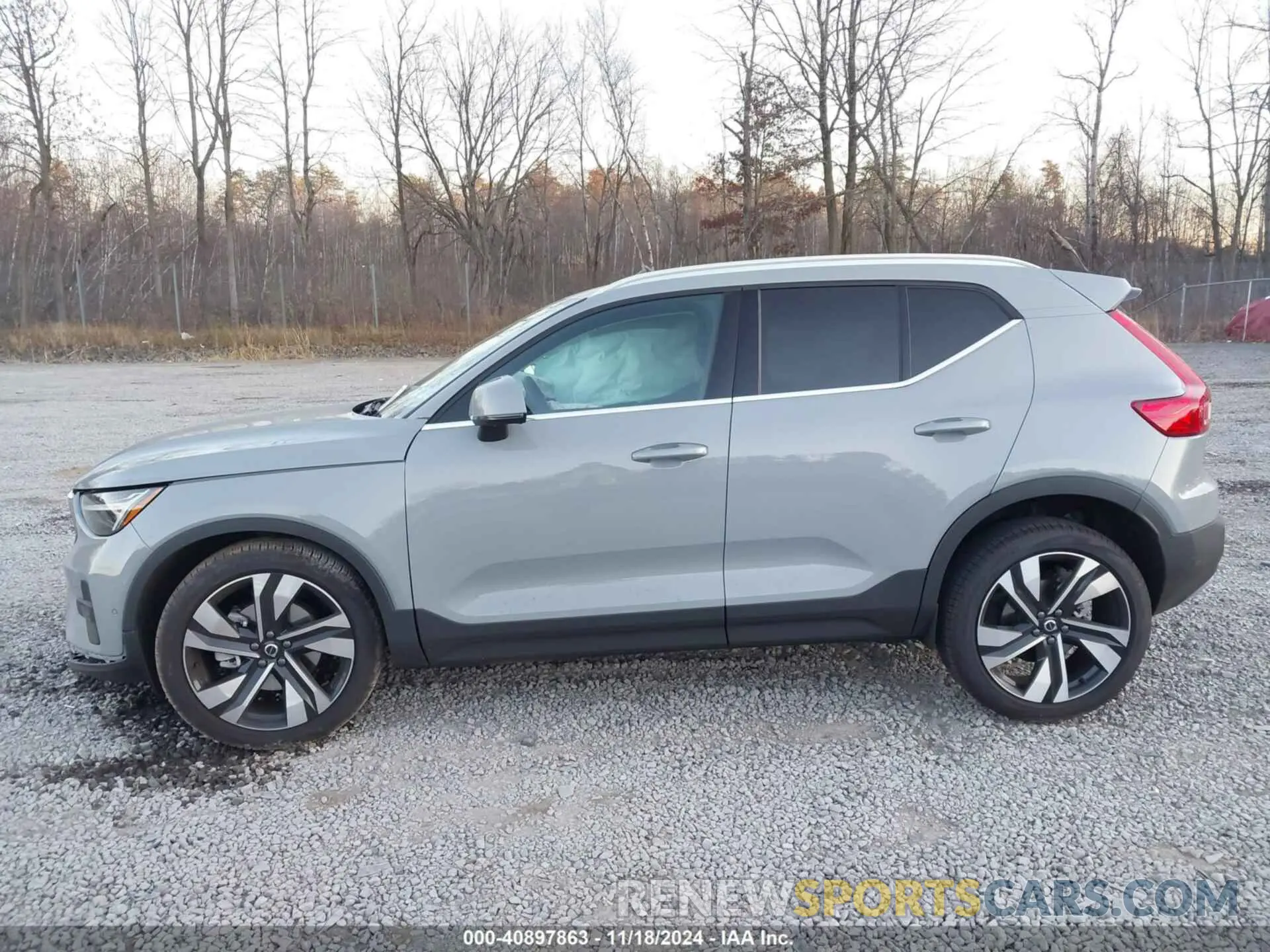 14 Фотография поврежденного автомобиля YV4L12UF4R2300269 VOLVO XC40 2024