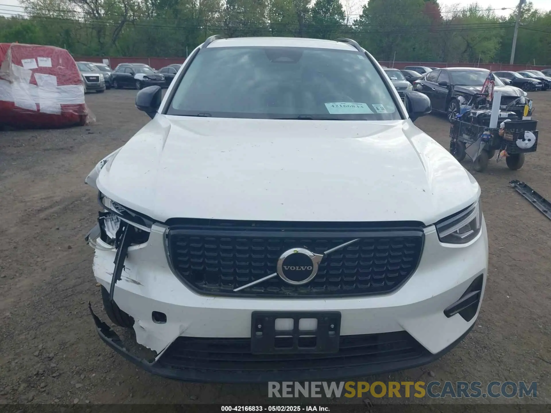 12 Photograph of a damaged car YV4L12UKXR2216003 VOLVO XC40 2024