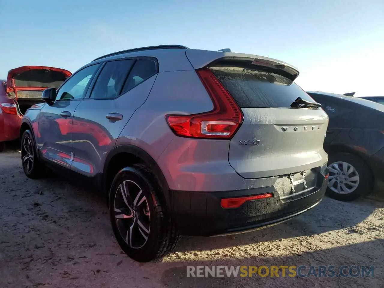 2 Photograph of a damaged car YV4L12UK1R2275716 VOLVO XC40 CORE 2024