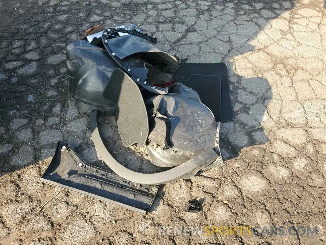 12 Фотография поврежденного автомобиля YV4L12UK4R2341885 VOLVO XC40 CORE 2024