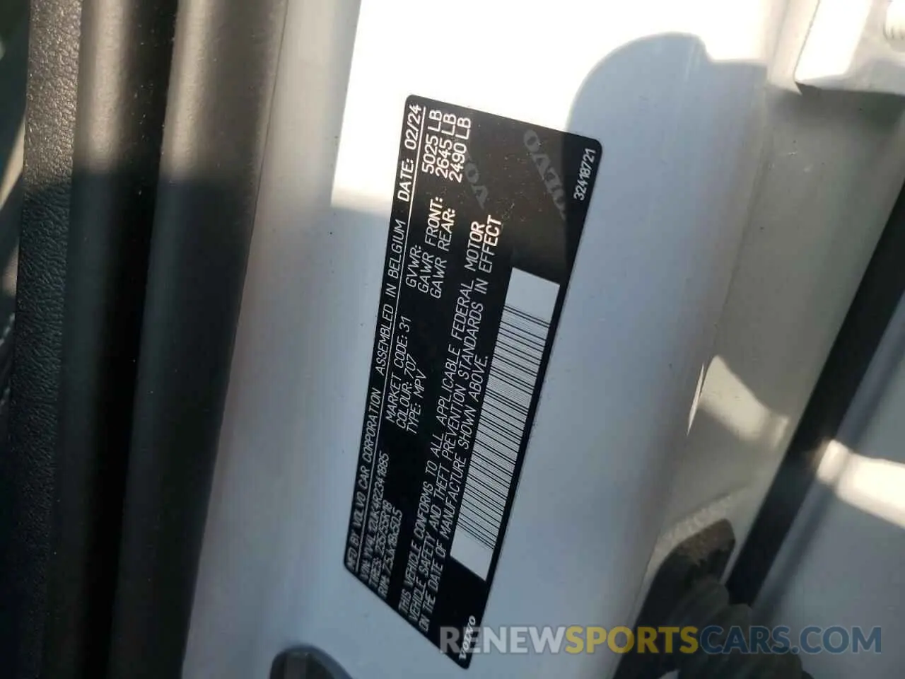 13 Фотография поврежденного автомобиля YV4L12UK4R2341885 VOLVO XC40 CORE 2024