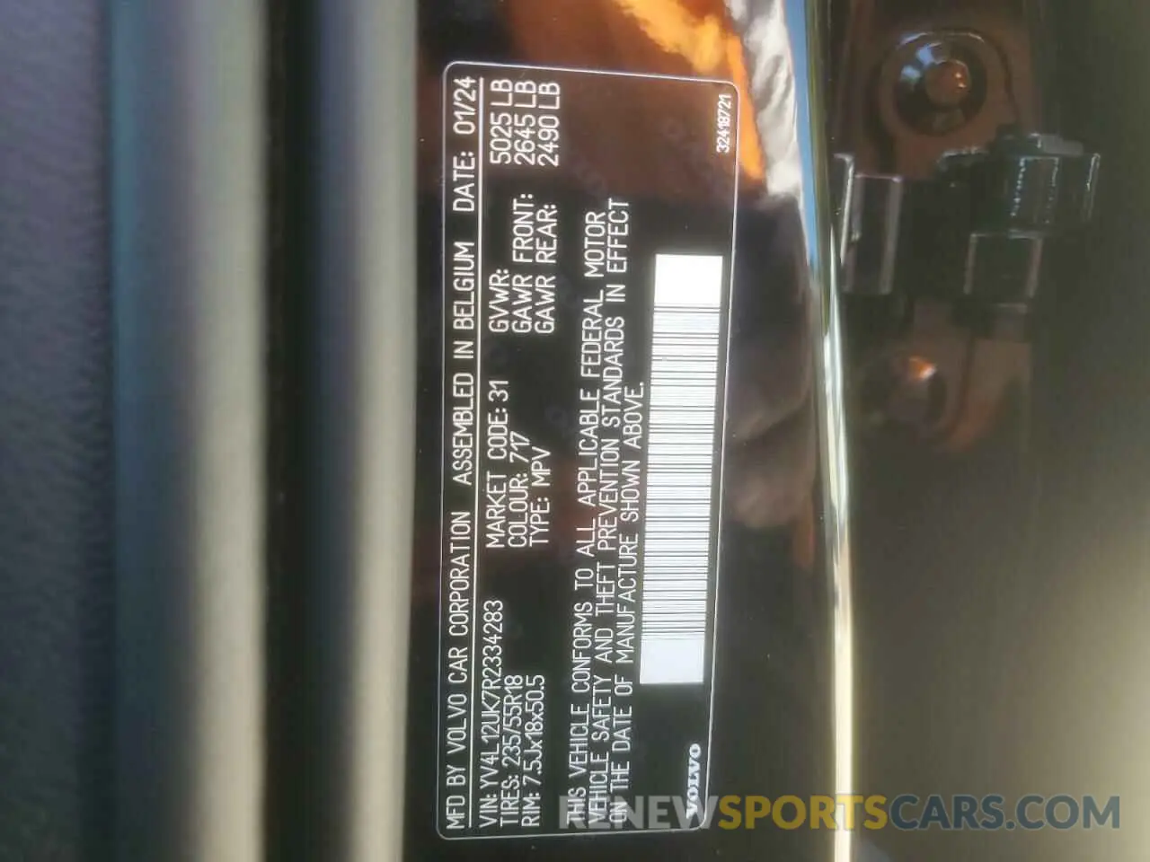 14 Photograph of a damaged car YV4L12UK7R2334283 VOLVO XC40 CORE 2024