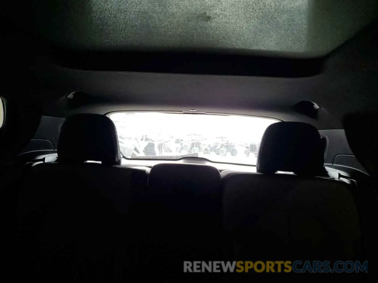 10 Photograph of a damaged car YV4L12UK7R2340102 VOLVO XC40 CORE 2024