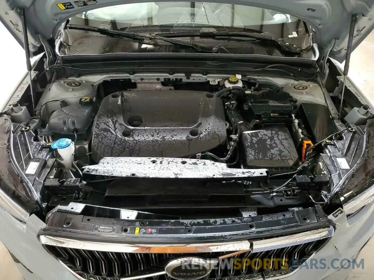 12 Photograph of a damaged car YV4L12UK7R2340102 VOLVO XC40 CORE 2024