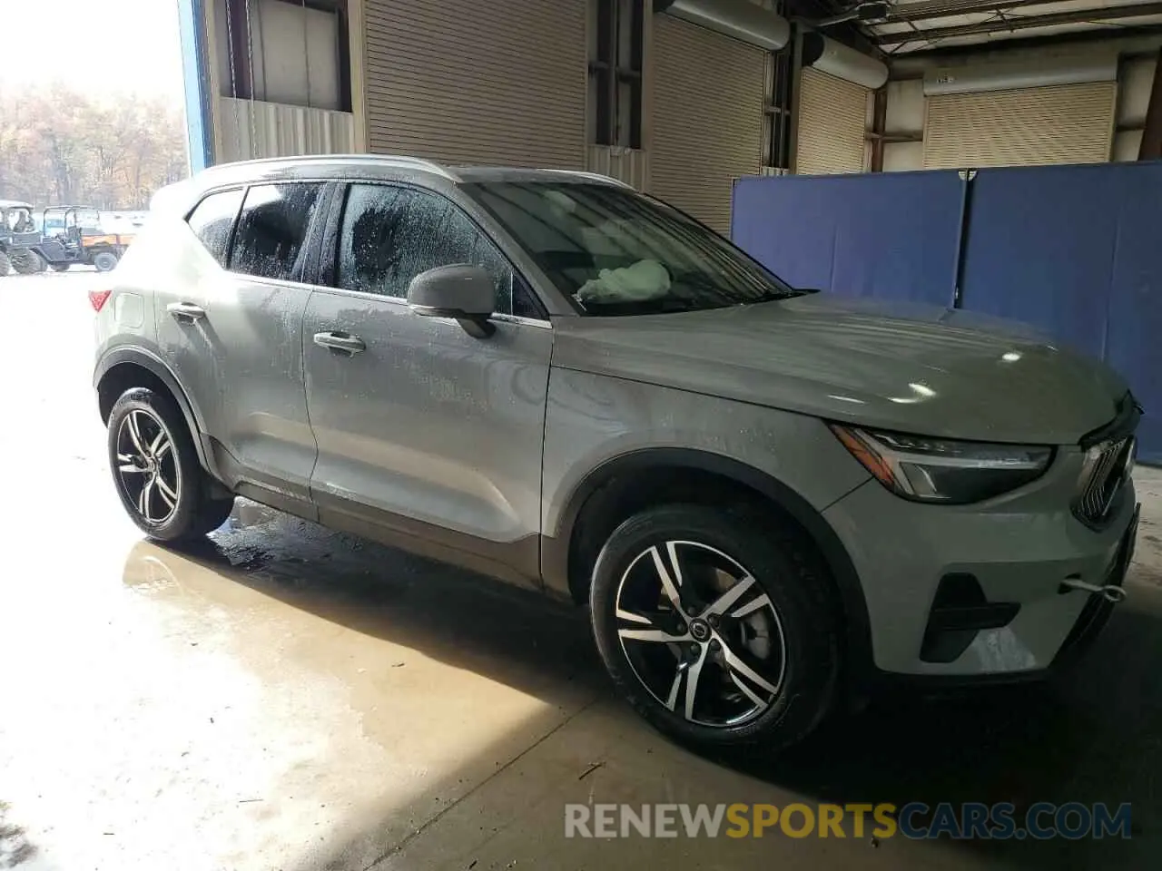 4 Photograph of a damaged car YV4L12UK7R2340102 VOLVO XC40 CORE 2024