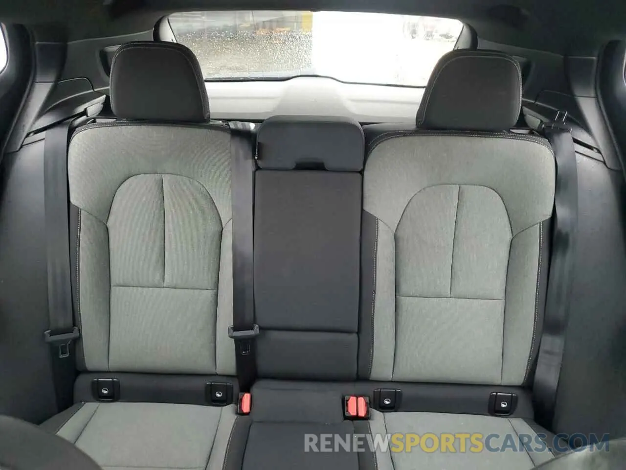 10 Фотография поврежденного автомобиля YV4L12UK9R2335998 VOLVO XC40 CORE 2024